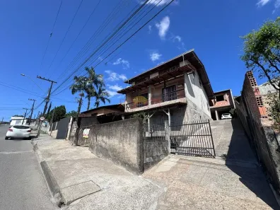 Casa com 2 Quartos à venda, 250m² no Parque Guarani, Joinville