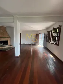 Casa com 6 Quartos para alugar, 371m² no Granja Viana, Cotia