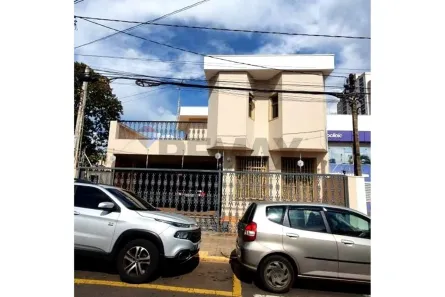 Casa com 4 Quartos à venda, 363m² no Centro, Franca