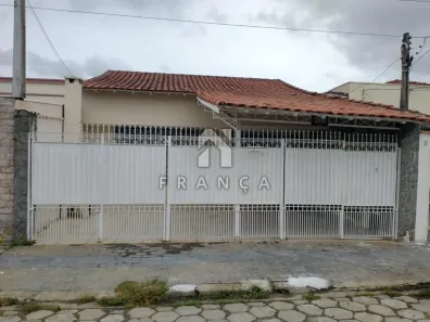 Casa com 3 Quartos à venda, 165m² no Jardim Santa Maria, Jacareí