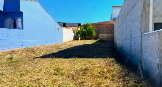 Lote/Terreno à venda, 350m² no Vila Ferrielo, Boituva