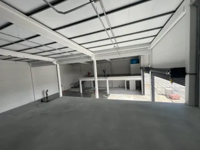 Galpão/Depósito/Armazém para alugar, 575m² no Nova Esperança, Balneário Camboriú
