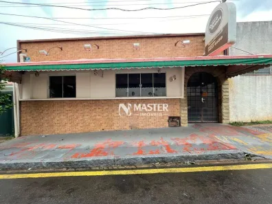 Imóvel Comercial à venda, 210m² no Centro, Marília