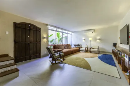 Casa com 3 Quartos à venda, 230m² no Jardim Novo Mundo, São Paulo