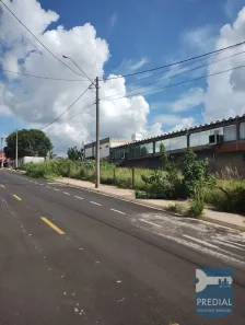 Lote/Terreno à venda, 252m² no Vila Max, São Carlos