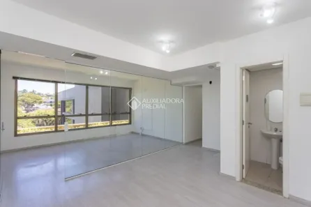 Sala Comercial para alugar, 54m² no Cristal, Porto Alegre
