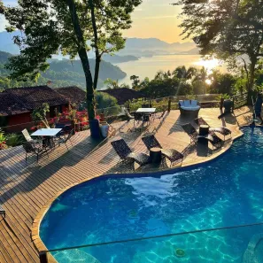 Casa com 14 Quartos à venda, 1200m² no Piraquara (Cunhambebe), Angra dos Reis