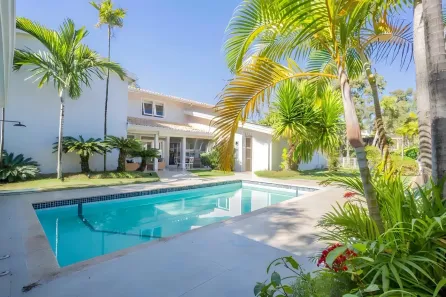 Casa com 4 Quartos para alugar, 600m² no Sítios de Recreio Gramado, Campinas