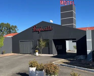 Sala Comercial com 28 Quartos à venda, 6500m² no Colônia Dona Luíza, Ponta Grossa