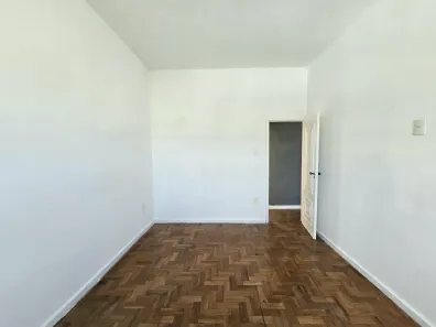 Apartamento com 2 Quartos à venda, 55m² no Ramos, Rio de Janeiro