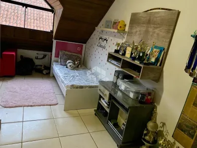 Casa de Condomínio com 3 Quartos à venda, 67m² no Santa Tereza, Porto Alegre