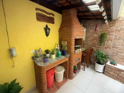 Sobrado com 4 Quartos à venda, 240m² no Jardim Miranda D'Aviz, Mauá