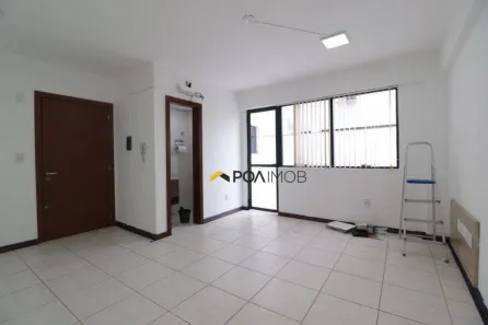 Sala Comercial para alugar, 26m² no Passo da Areia, Porto Alegre