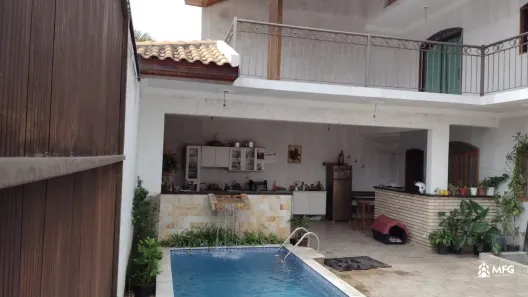 Sobrado com 3 Quartos à venda, 186m² no Parque Jataí, Votorantim