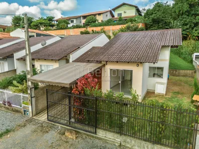Casa com 2 Quartos à venda, 74m² no Vila Germer, Timbó