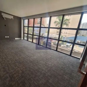 Prédio Comercial para alugar, 600m² no Indianópolis, São Paulo