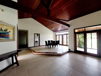 Fazenda/Sítio com 3 Quartos à venda, 5000m² no Vale das Laranjeiras, Indaiatuba