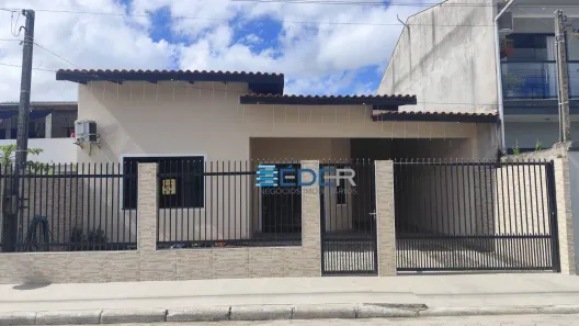 Casa com 2 Quartos à venda, 114m² no Santa Regina, Itajaí