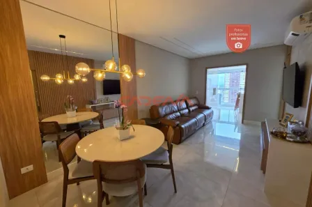 Apartamento com 3 Quartos para alugar, 96m² no Centro, Curitiba
