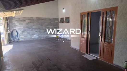 Casa com 4 Quartos à venda, 176m² no Jardim Lavínia, Marília