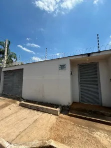 Casa com 3 Quartos à venda, 215m² no Plano Diretor Sul, Palmas