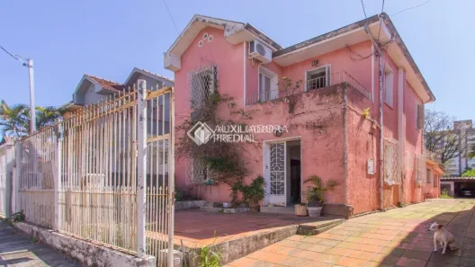 Casa com 4 Quartos à venda, 109m² no Menino Deus, Porto Alegre