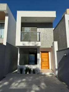 Sobrado com 3 Quartos à venda, 135m² no Lagoa, Macaé