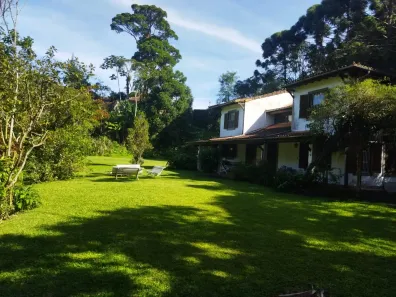 Casa com 5 Quartos à venda, 300m² no Bingen, Petrópolis