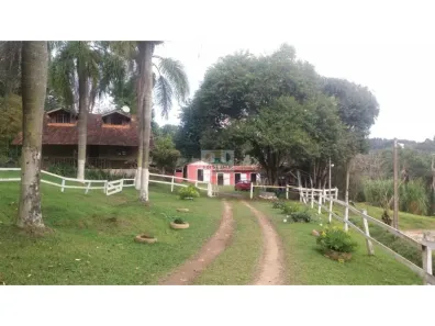 Fazenda/Sítio com 1 Quarto à venda, 87000m² no , Campina Grande do Sul