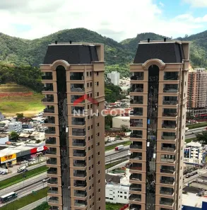Apartamento com 2 Quartos à venda, 93m² no Centro, Itapema