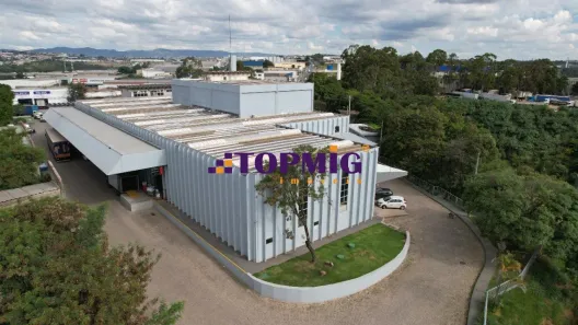 Galpão/Depósito/Armazém para alugar, 1646m² no Campina Verde, Contagem