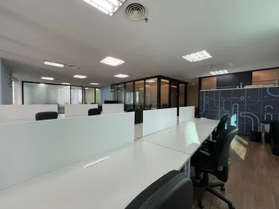 Sala Comercial para alugar, 172m² no Cidade Monções, São Paulo