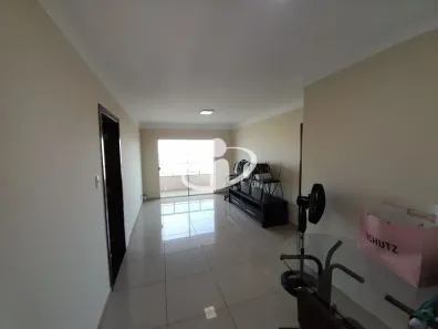 Apartamento com 3 Quartos para alugar, 80m² no Saraiva, Uberlândia