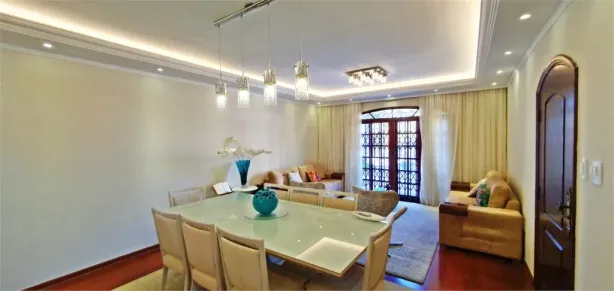 Sobrado com 4 Quartos à venda, 268m² no Vila Paulicéia, São Paulo