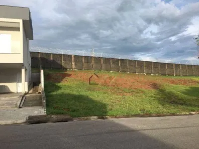 Lote/Terreno à venda, 275m² no Condominio Cataguá Way, Taubaté