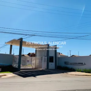 Casa de Condomínio com 2 Quartos para alugar, 60m² no Tiradentes, Campo Grande