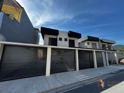 Sobrado com 3 Quartos para alugar, 104m² no Centro, Bertioga