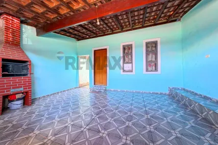 Casa com 2 Quartos à venda, 110m² no Jardim Imperial, Leme