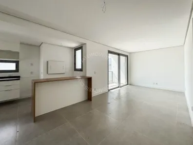 Apartamento com 2 Quartos para alugar, 90m² no Chácara das Pedras, Porto Alegre