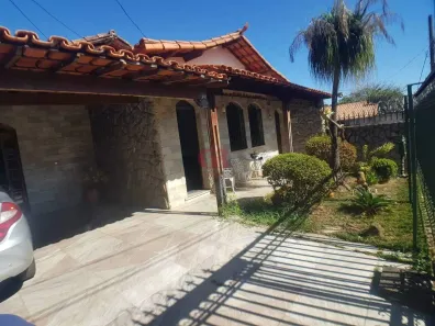 Casa com 3 Quartos à venda, 212m² no Betânia, Belo Horizonte