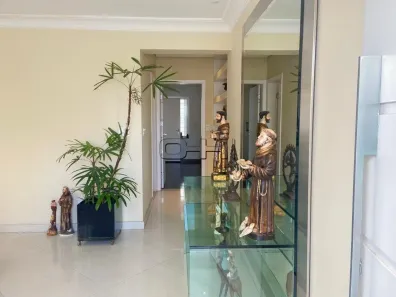 Casa com 5 Quartos para alugar, 682m² no Campo Belo, São Paulo