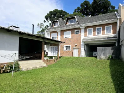 Casa com 3 Quartos à venda, 435m² no São Lourenço, Curitiba