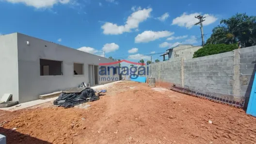 Casa com 2 Quartos à venda, 50m² no Parque Imperial, Jacareí