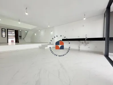 Casa com 3 Quartos à venda, 220m² no Vila Romana, São Paulo