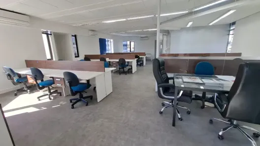 Sala Comercial com 1 Quarto para alugar, 140m² no Cidade Monções, São Paulo