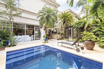 Casa de Condomínio com 4 Quartos à venda, 420m² no Santo Amaro, São Paulo