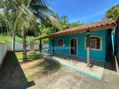 Casa com 3 Quartos à venda, 90m² no Balneário Bambuí (Ponta Negra), Maricá