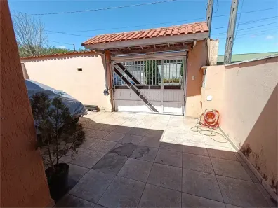 Casa com 2 Quartos à venda, 130m² no Jardim Maria Trindade, São Roque