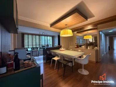 Apartamento com 4 Quartos à venda, 221m² no Atiradores, Joinville