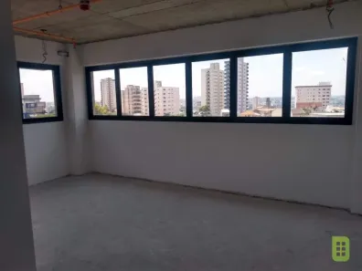 Sala Comercial à venda, 40m² no Vila Assunção, Santo André